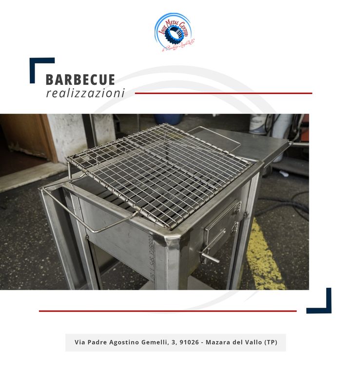 ➡ Realizzazioni 👨‍🔧⠀
 
👉 barbecue in acciao 🔝

Inox Metal Center